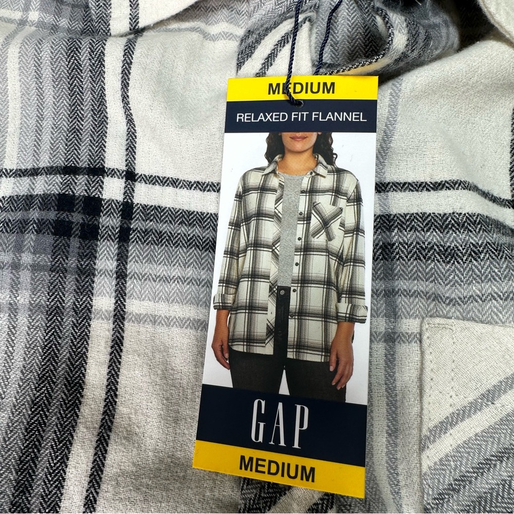 Gap Women’s Flannel Deema Plaid Button Down Shirt, relaxed fit Size Medium-‎ New - Picture 10 of 11